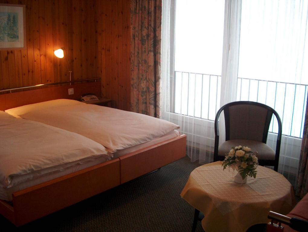 Hotel Restaurant Cristal Braunwald Phòng bức ảnh